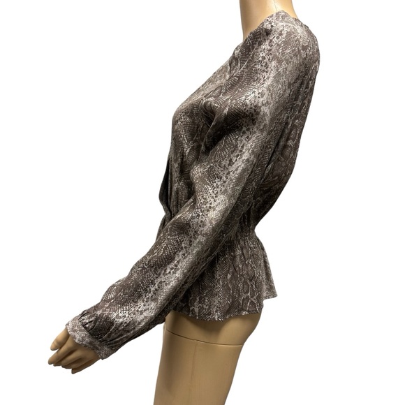 Skies Are Blue Snakeskin Print Wrap Style Long Sleeve Lightweight Blouse Medium - Picture 2 of 10